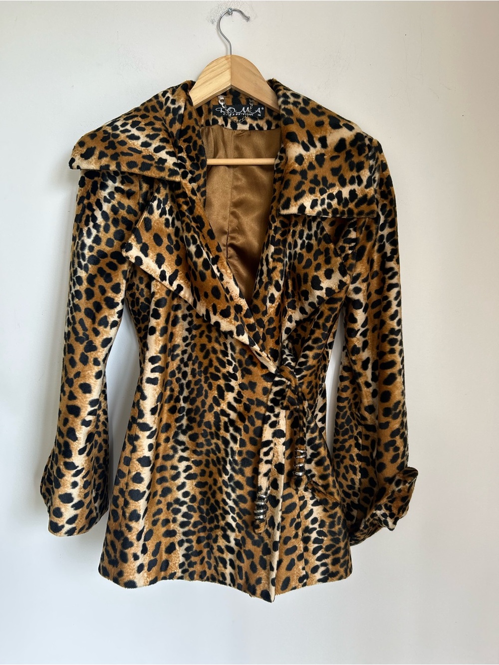 Vintage Roma Leopard Print Faux Fur Wrap Pea Coat in Tan and Black